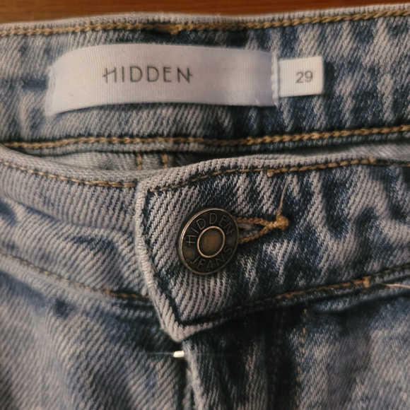 Distressed Light Blue Jeans - Picture 3 of 9